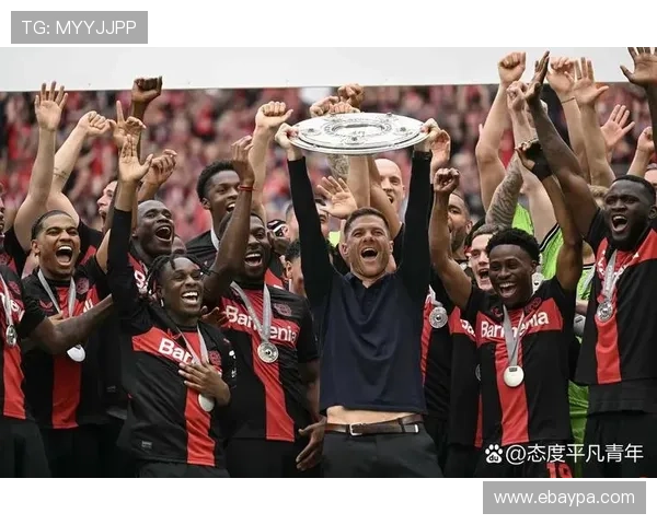 德甲欧公园主场坚守，保持不败战绩状态回暖