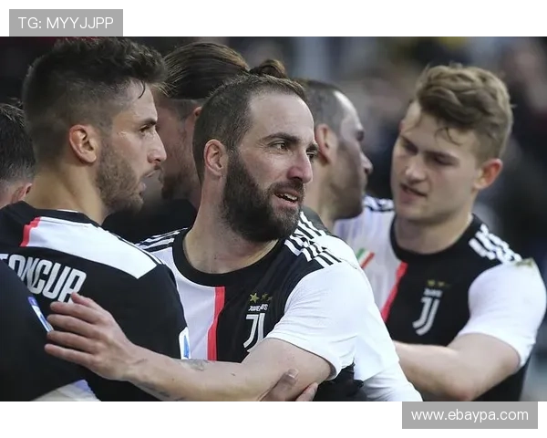 塞维利亚管理层动荡问题显现,影响俱乐部赛季稳定性与竞争格局 塞维利亚管理层动荡问题显现,影响俱乐部赛季稳定性与竞争格局